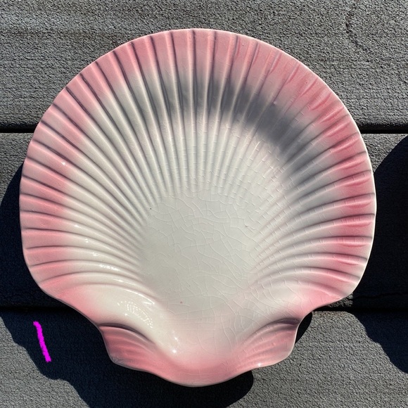 Vintage Seashell Plates Set of 4 - Picture 2 of 11